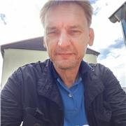 Erfahrener Nachhilfelehrer für Deutsch Lehrer für ausländische Staatsbürger die Deutsch lernen möchten . Ich kann auch Nachhilfe in Mathematik bis maximal 3 Klasse geben